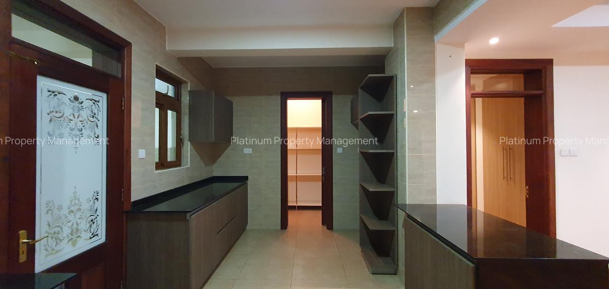 3 Bed Apartment with En Suite in General Mathenge - 5