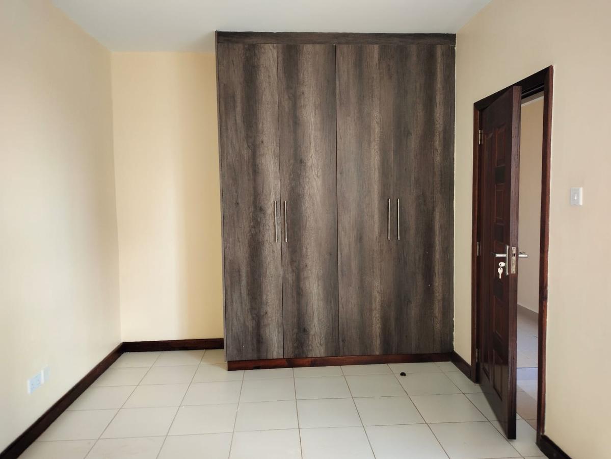 2 Bed Apartment with Gym at Few Minutes Drive To Sarit Centre - 7
