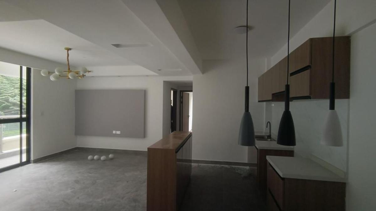 3 Bed Apartment with En Suite at Riverside Drive - 2