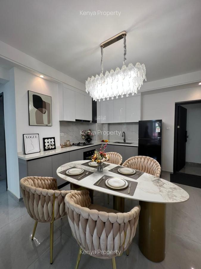 Studio Apartment with Swimming Pool at Wood Avenue - 6