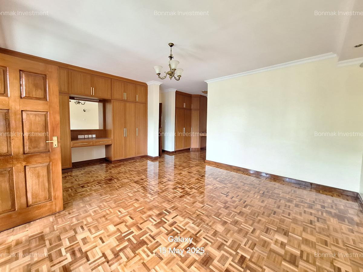 4 Bed Townhouse with En Suite at Chalbi Drive. - 15