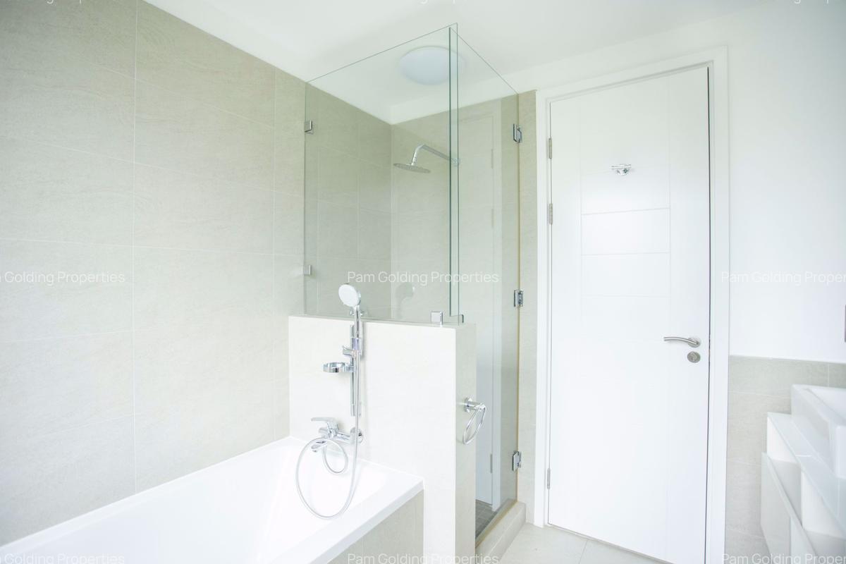 4 Bed Townhouse with En Suite in Thika Road - 8