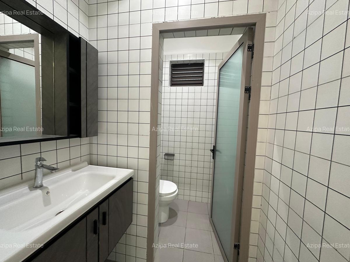 4 Bed Apartment with En Suite at Githunguri Road - 3