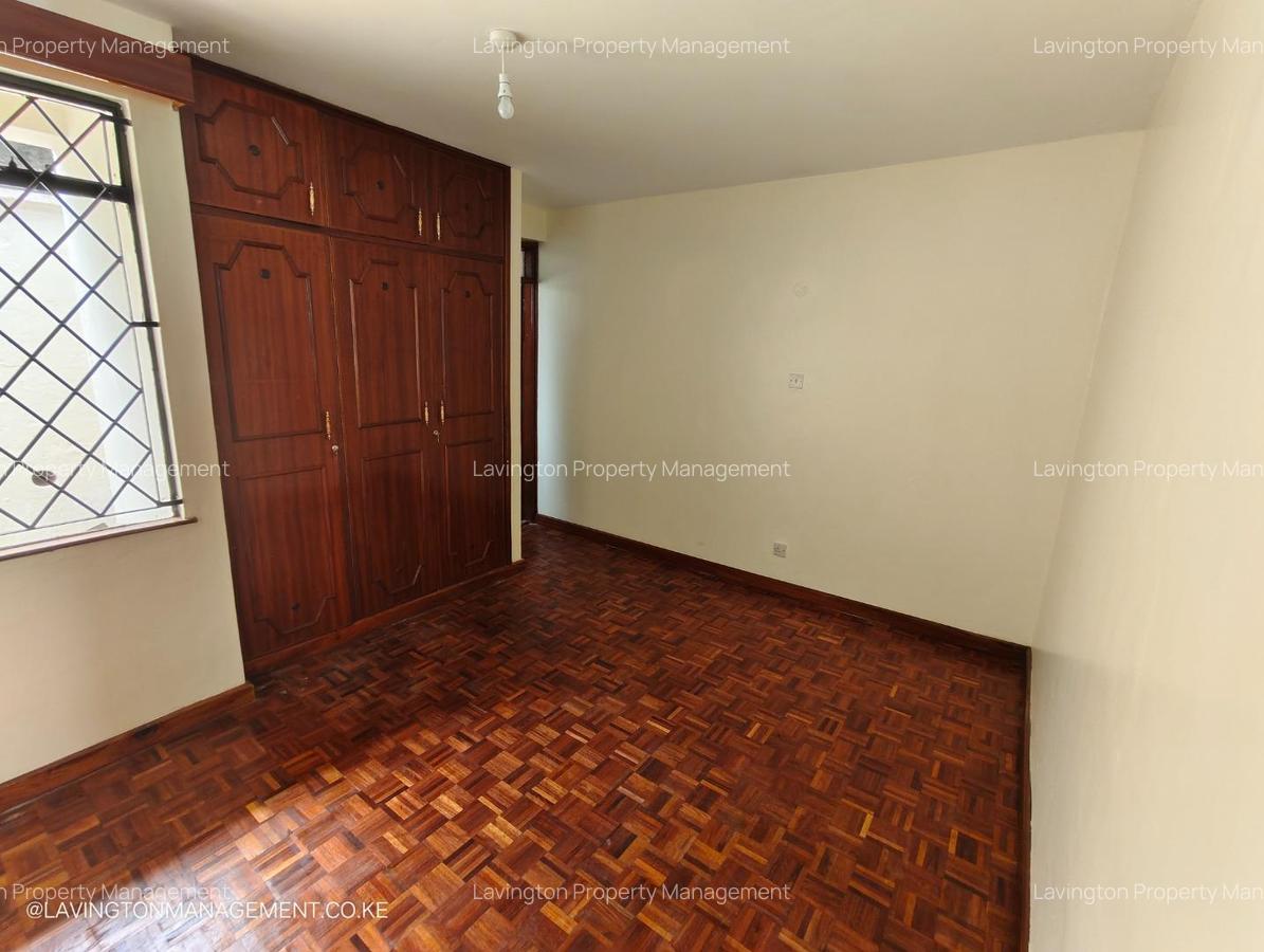 4 Bed Townhouse with En Suite at Lavington Green - 7