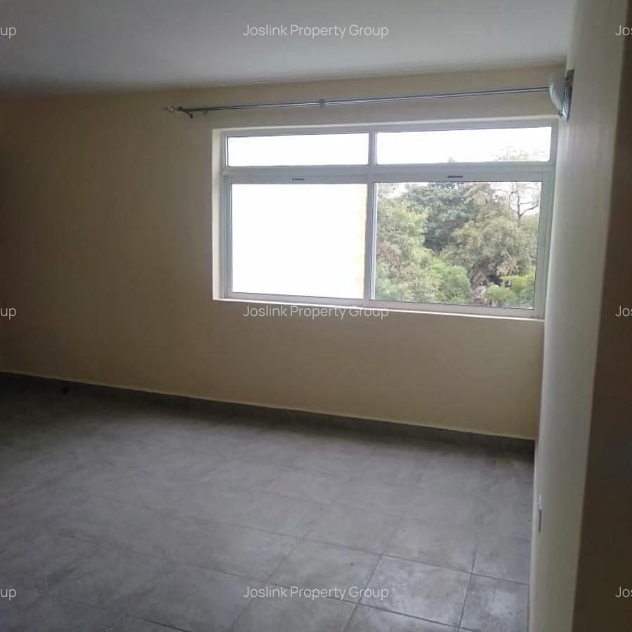 3 Bed Apartment with En Suite at Mt Kenya - 8
