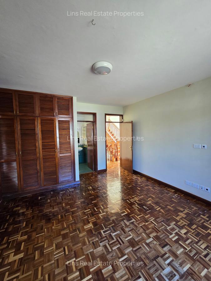 5 Bed Townhouse with En Suite in Westlands Area - 9