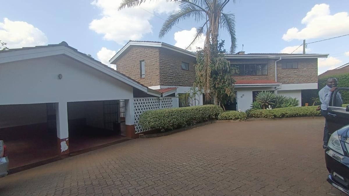 4 Bed House with Staff Quarters at Near Unep - 5