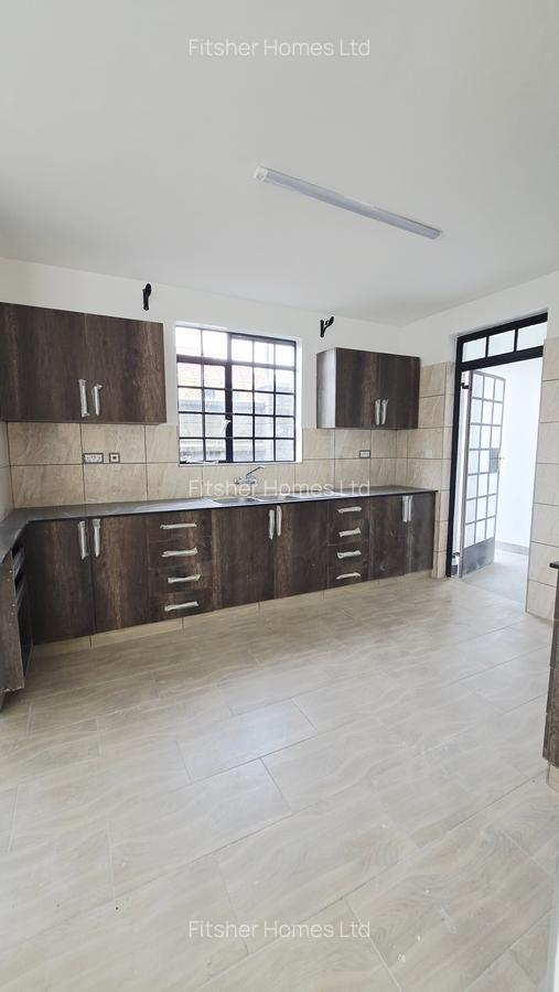 4 Bed Townhouse with En Suite in Mombasa Road - 7