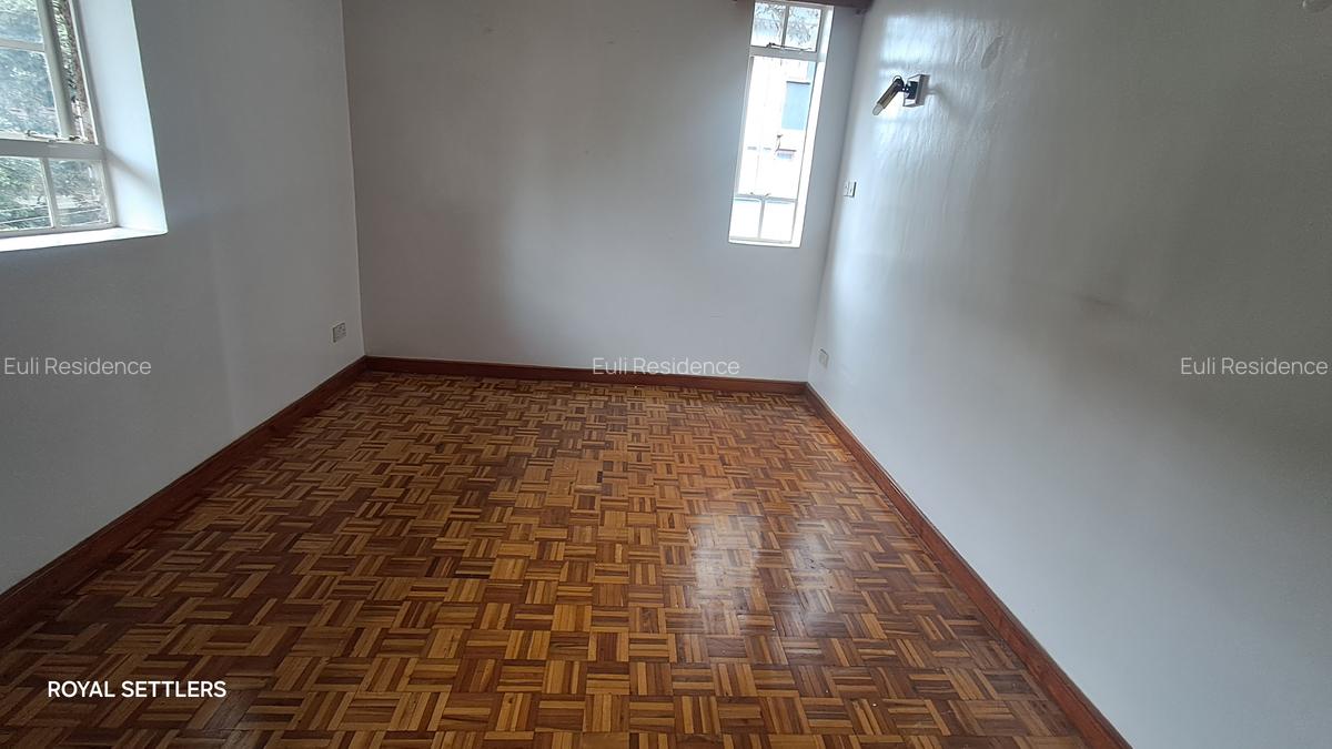 2 Bed Apartment with En Suite at Rhapta Rd - 4