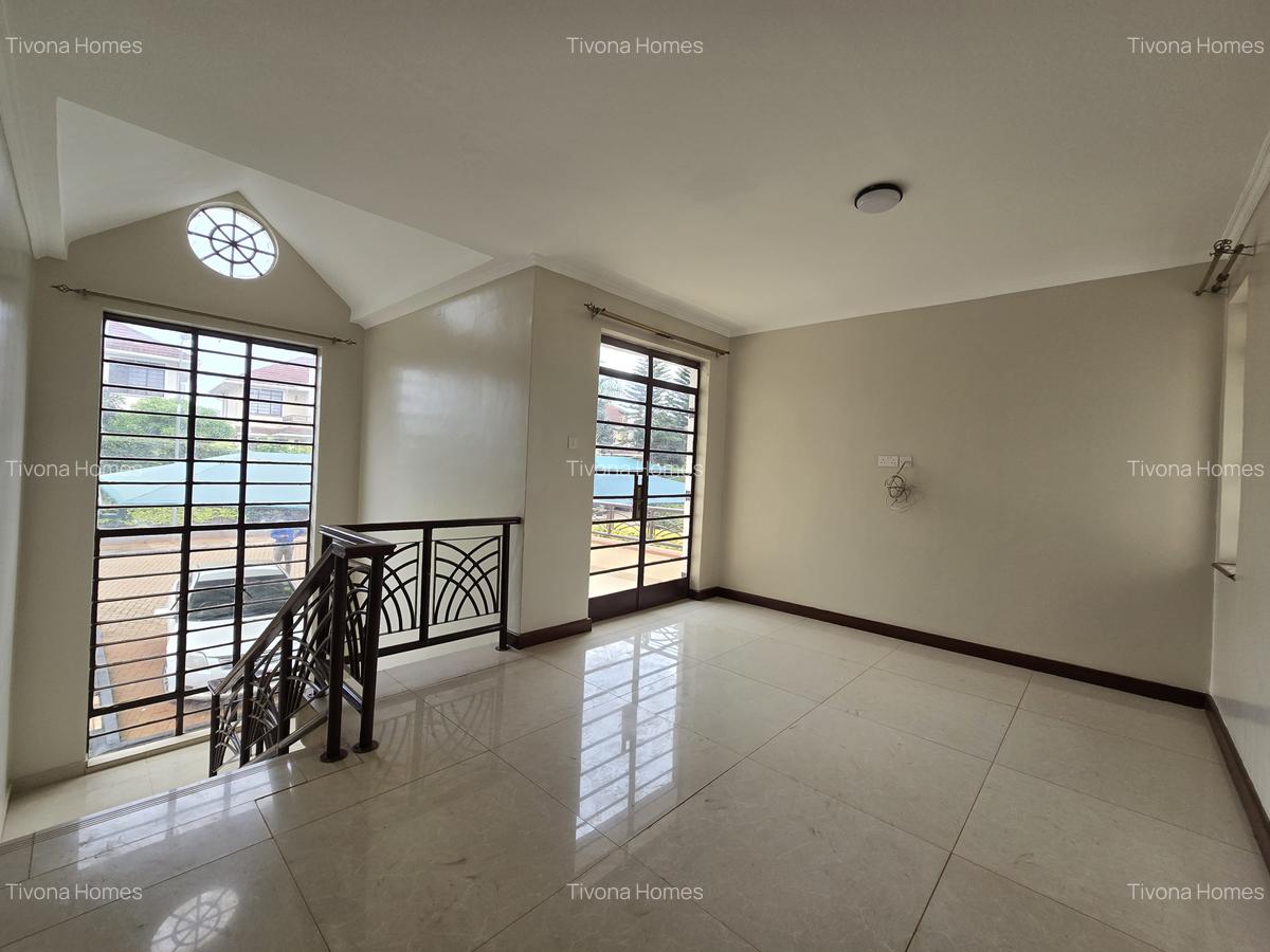 4 Bed House with Staff Quarters in Runda - 12