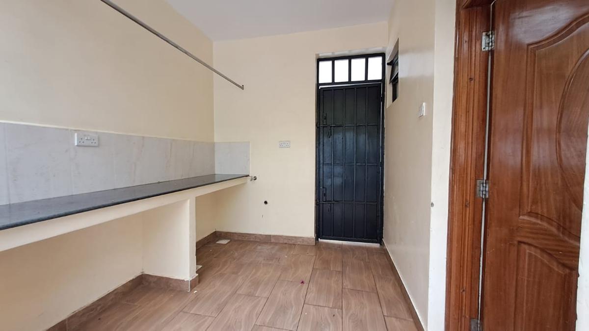 5 Bed Townhouse with En Suite in Westlands Area - 12