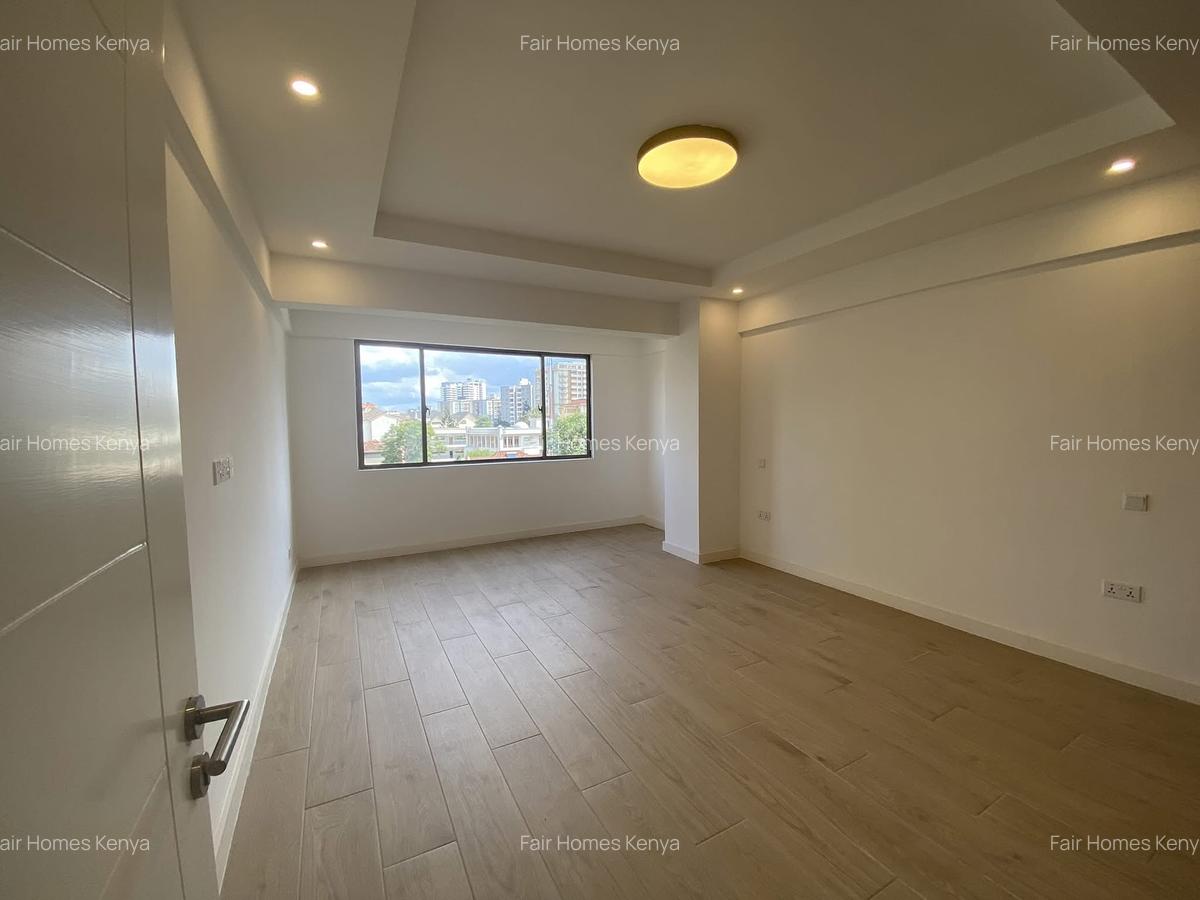 4 Bed Apartment with En Suite at Othaya Road - 6