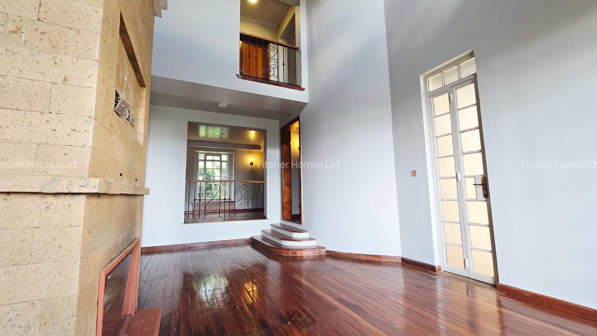 4 Bed House with En Suite in Runda - 4