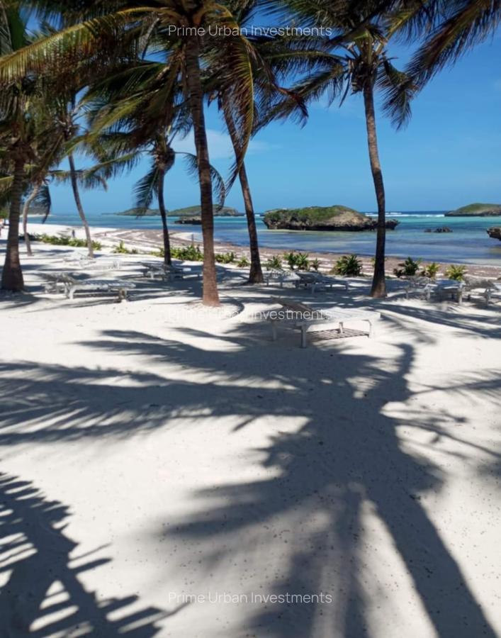 Furnished 10 ac Commercial Property with Service Charge Included in Watamu - 12