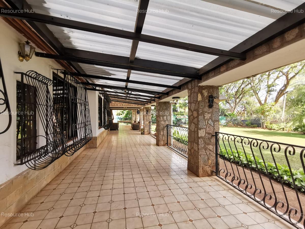 4 Bed Townhouse with En Suite at Spring Valley - 2