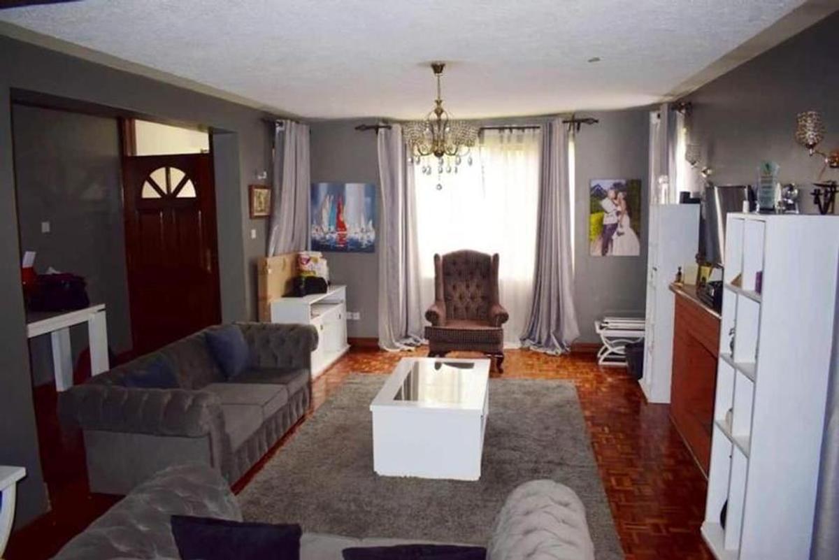 4 Bed Townhouse with En Suite in Lavington - 6