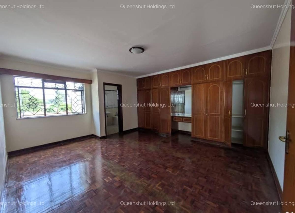 4 Bed Townhouse with En Suite in Westlands Area - 4