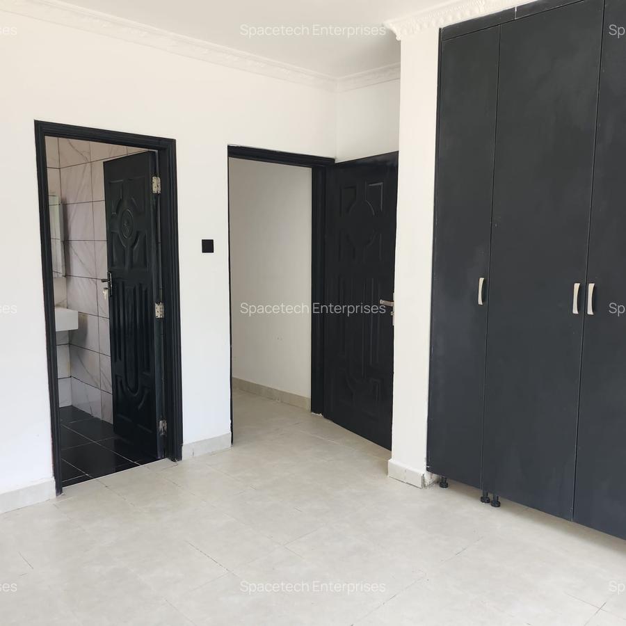 3 Bed House with En Suite in Runda - 7