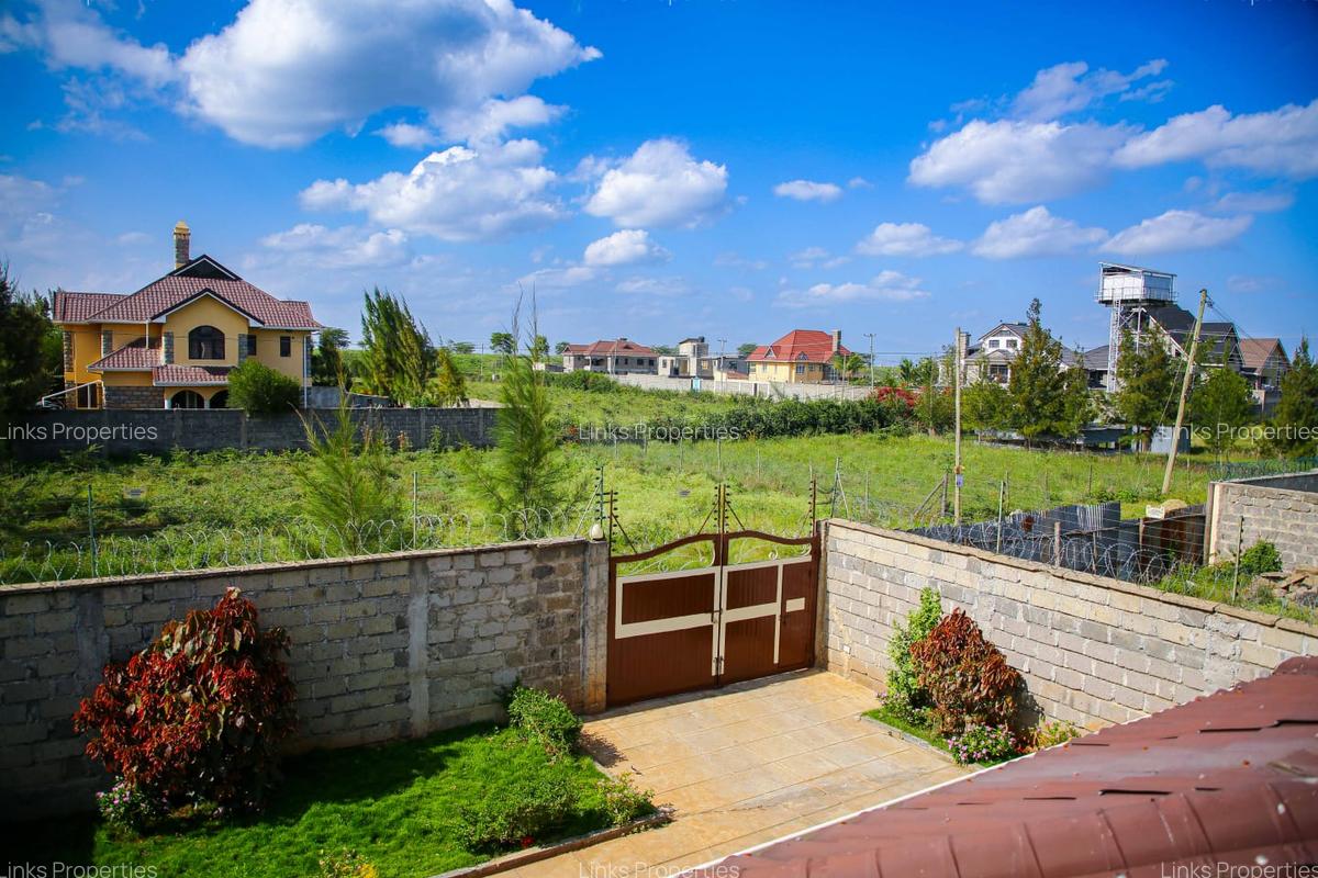 5 Bed Townhouse with Staff Quarters at Airport Road - 13