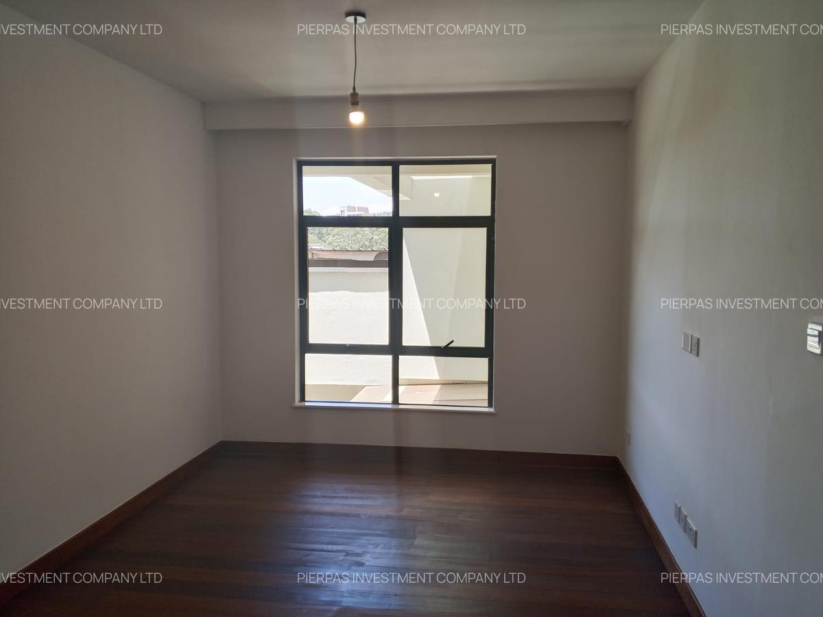 4 Bed Townhouse with En Suite in Runda - 18