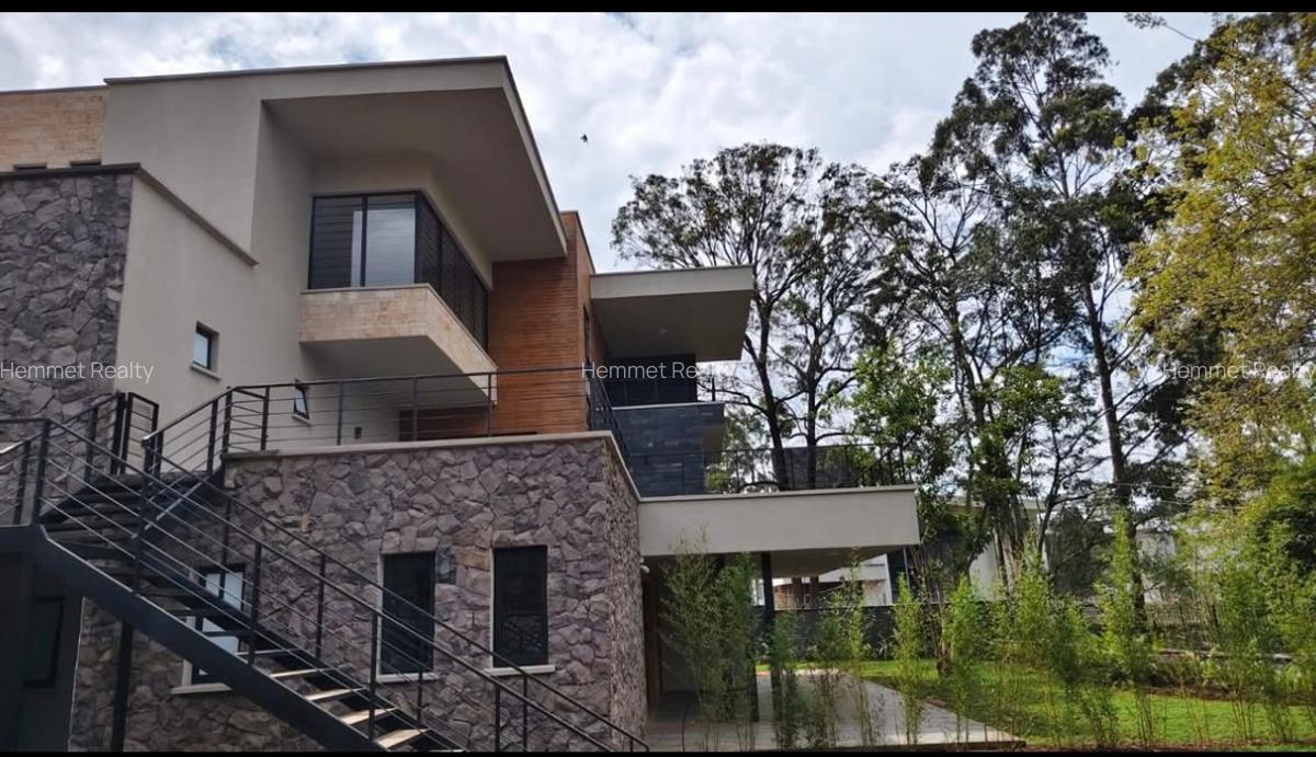 4 Bed House with En Suite in Loresho - 7