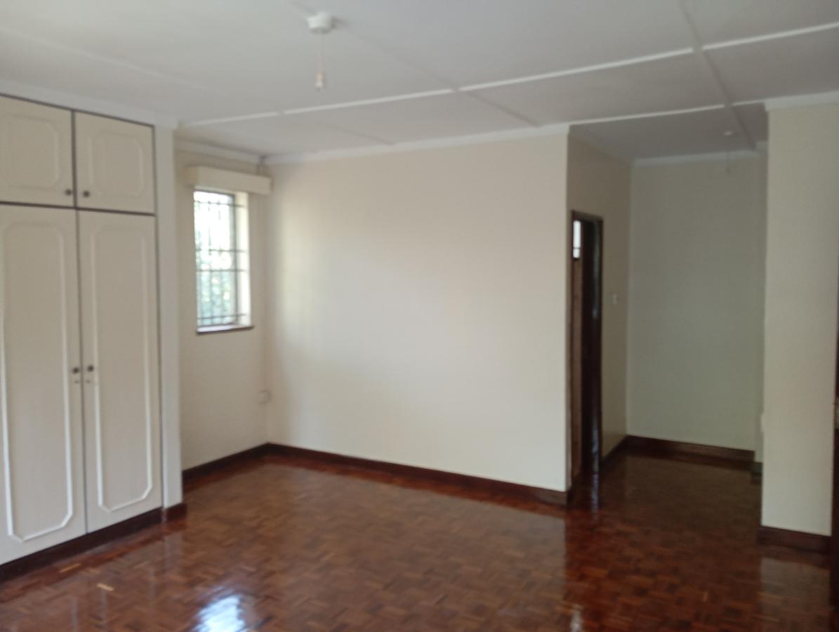 4 Bed Townhouse with En Suite at Kileleshwa Estate - 8