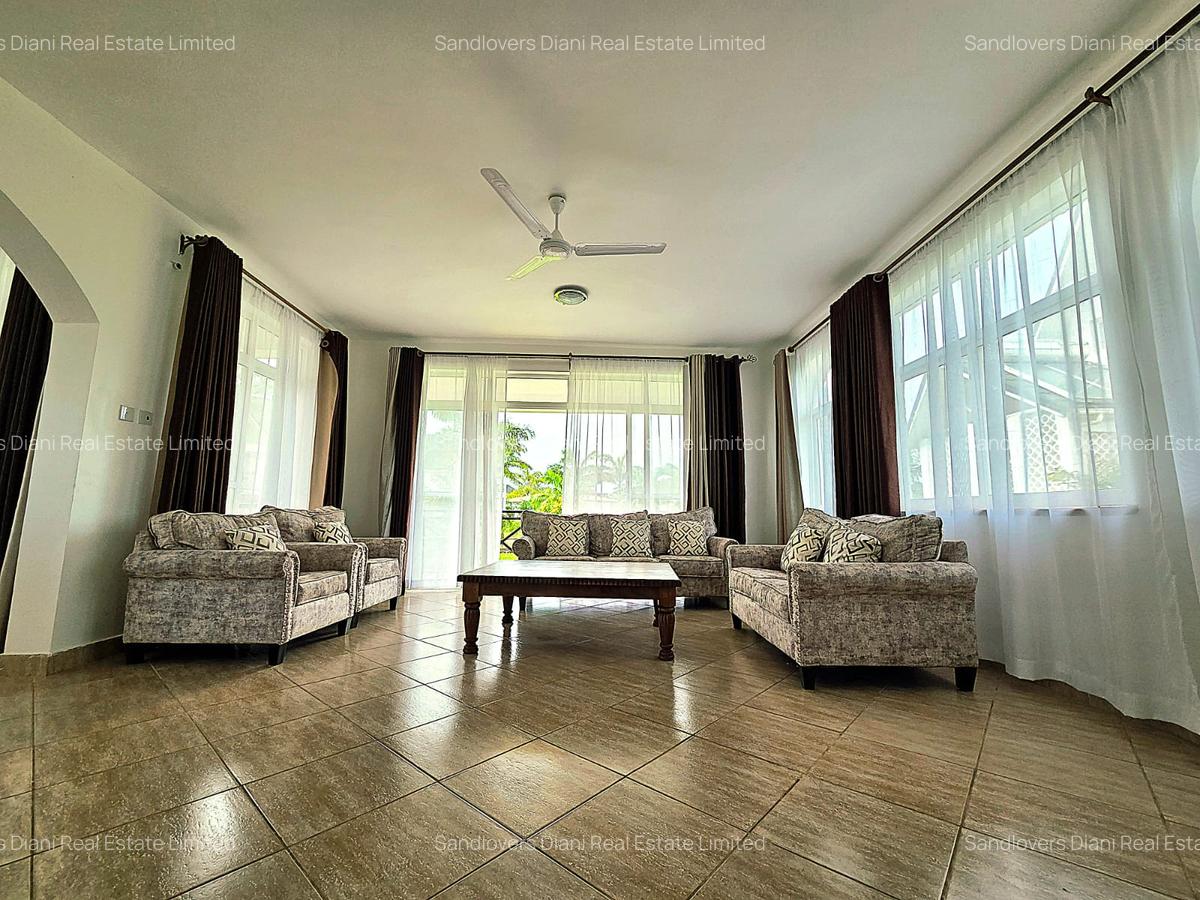 3 Bed Villa with En Suite in Diani - 15