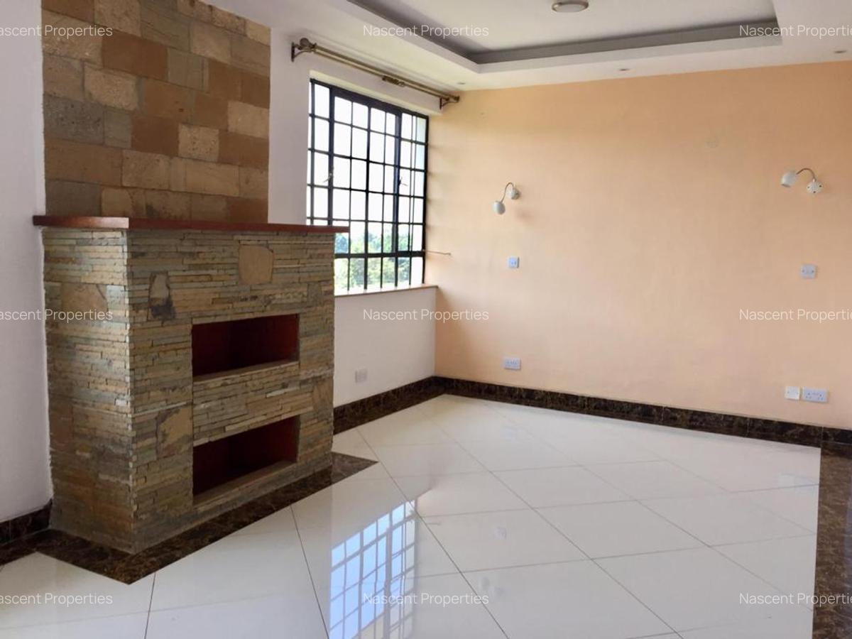 5 Bed Townhouse with En Suite in Kitisuru - 11