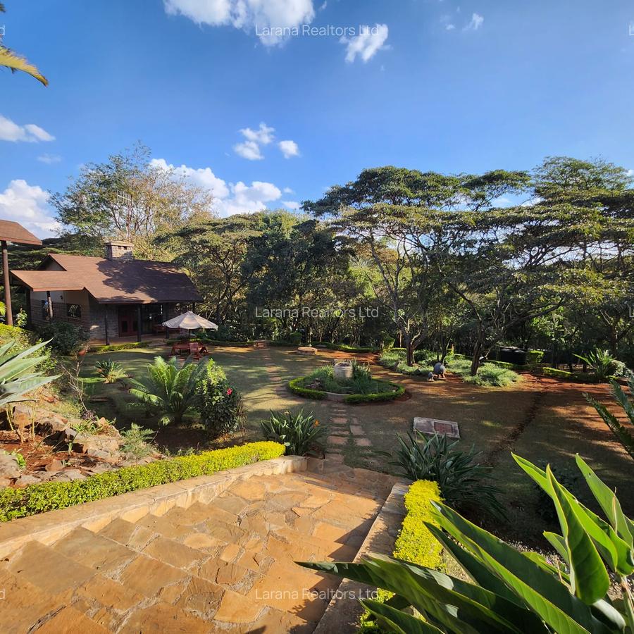 5 Bed House with En Suite at Hardy - 18