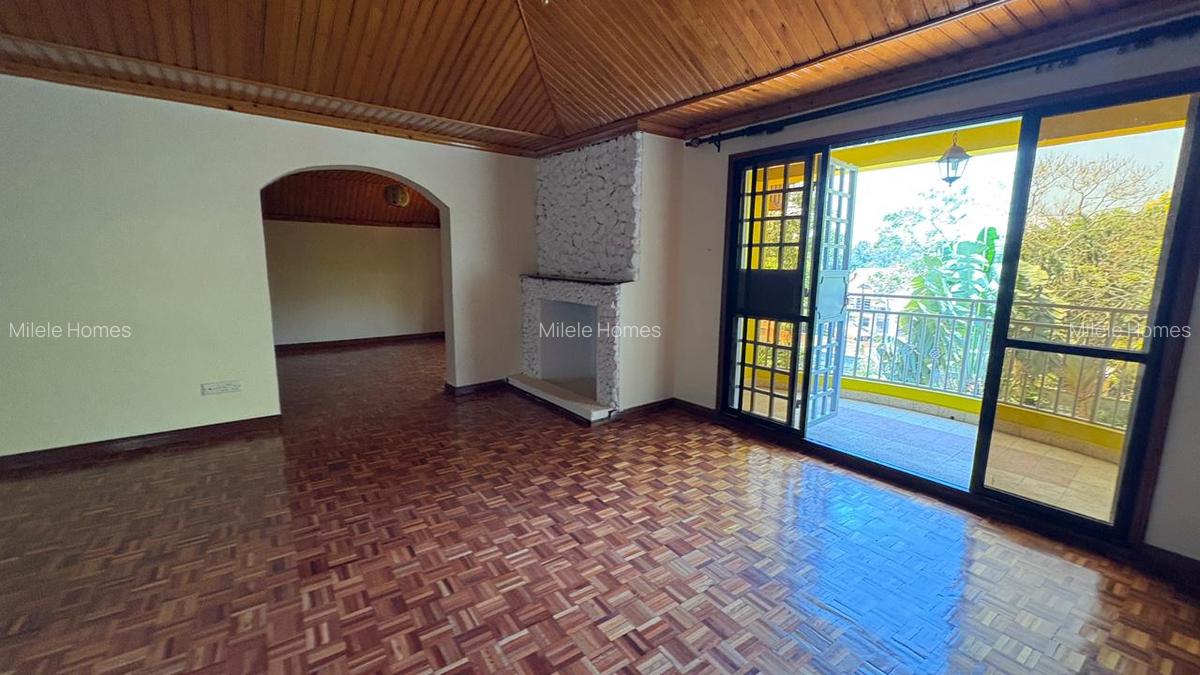 6 Bed Villa with En Suite at Eliud Mathu - 19