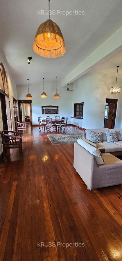 Furnished 2 Bed Apartment with En Suite at Ar174 - 1