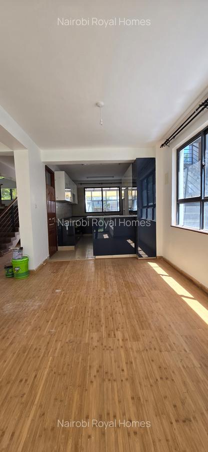 5 Bed Townhouse with En Suite at Off Convent Drive - 15