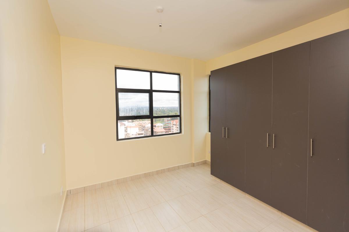 2 Bed Apartment with En Suite at Joyland - 6