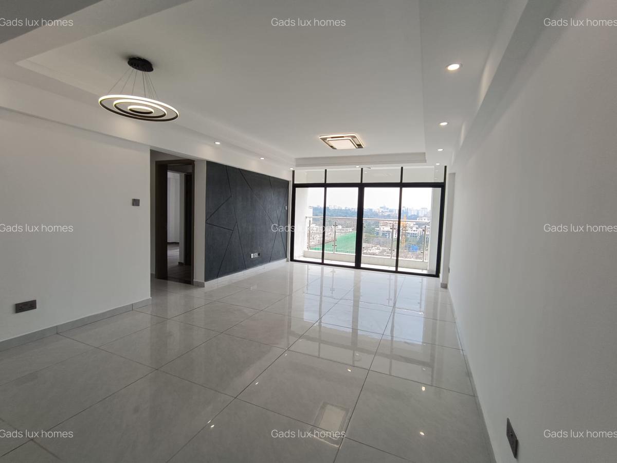 2 Bed Apartment with En Suite at Westlands - 4