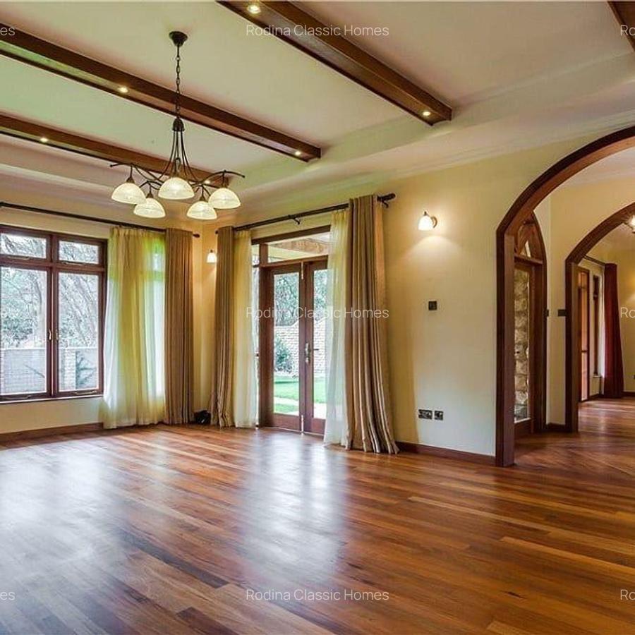 5 Bed Townhouse with En Suite in Karen - 3