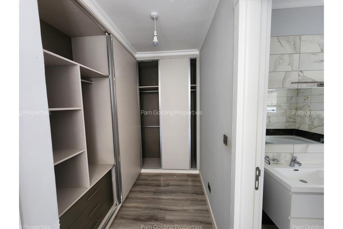 4 Bed House with En Suite at Glory Road - 7