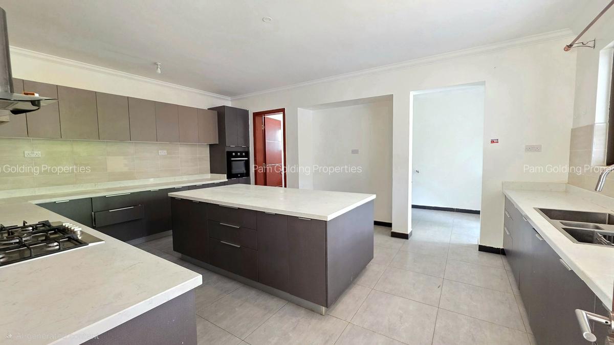 5 Bed House with En Suite in Karen - 7