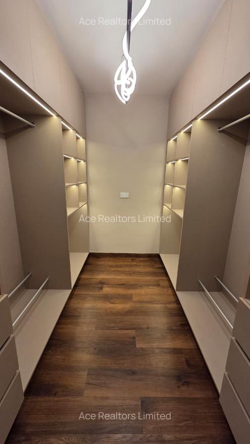 4 Bed Townhouse with En Suite at Langata - 13