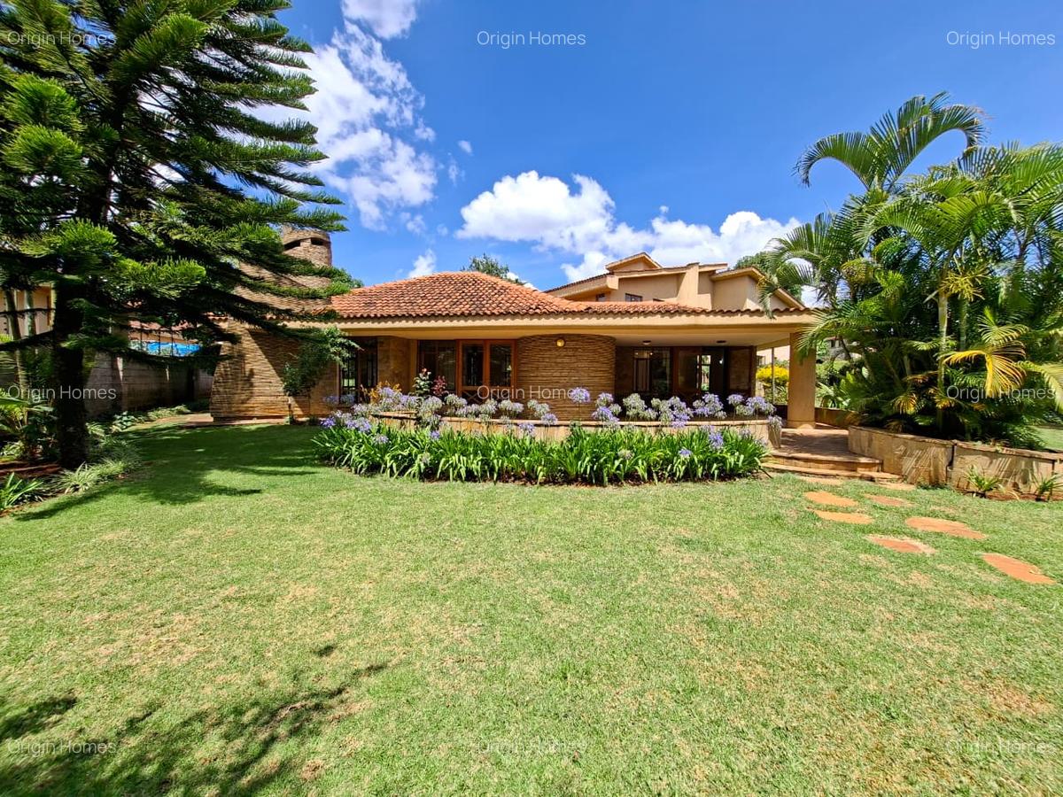 5 Bed House with En Suite at Runda - 1