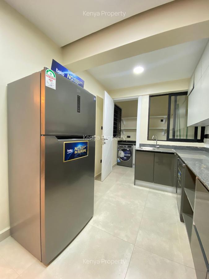4 Bed Apartment with En Suite at General Mathenge - 14
