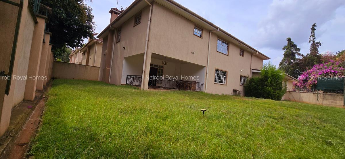 4 Bed Townhouse with En Suite at Lavington Apple Cross - 1