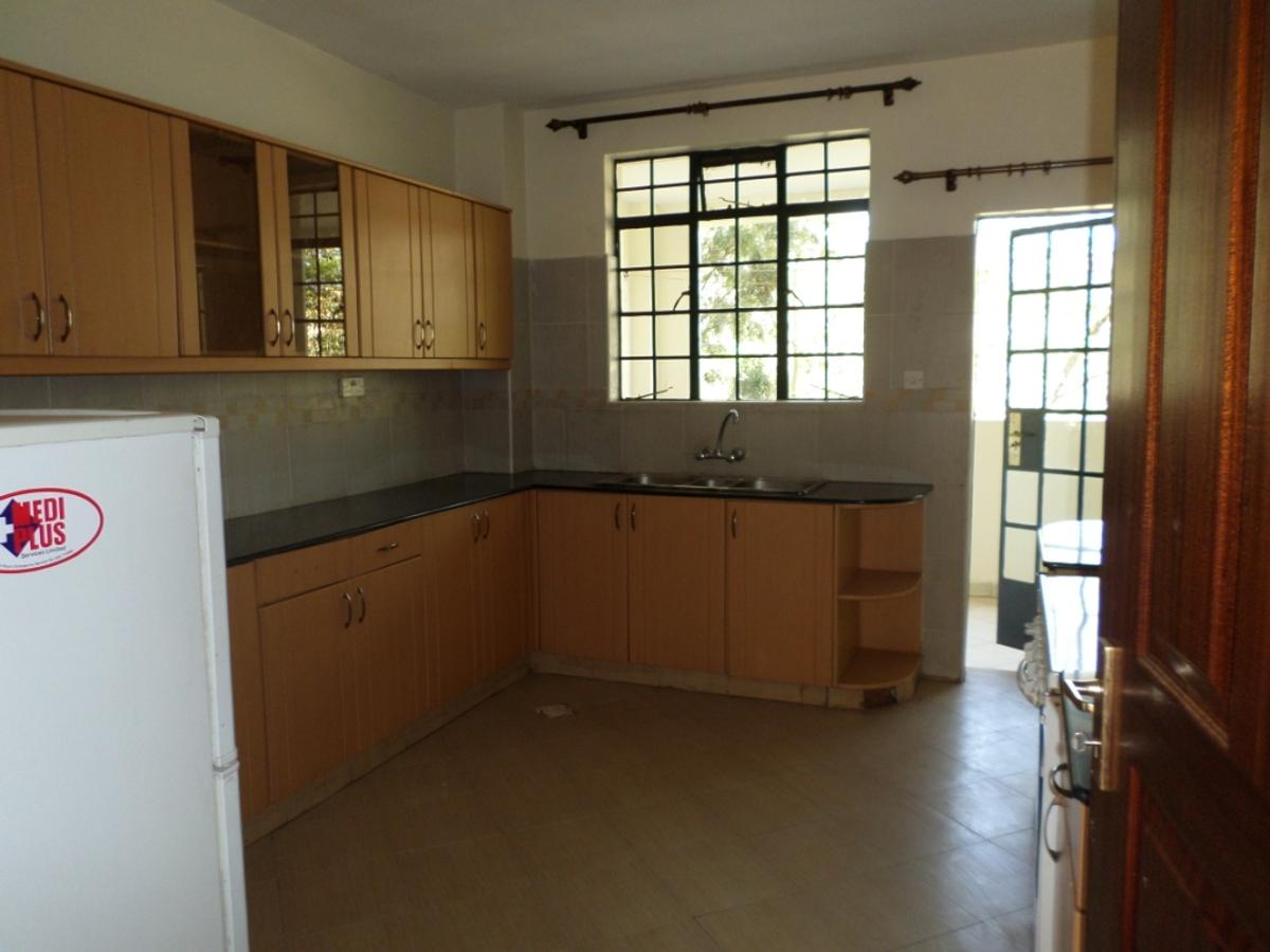 3 Bed Apartment with En Suite at Kileleshwa - 17