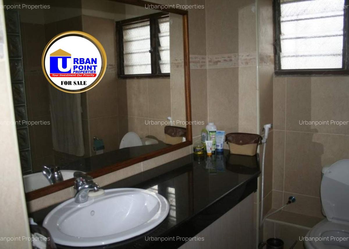 3 Bed House with En Suite in Nyali Area - 7