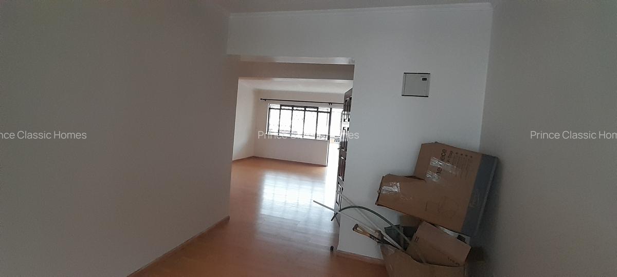 2 Bed Apartment with En Suite in Lavington - 5