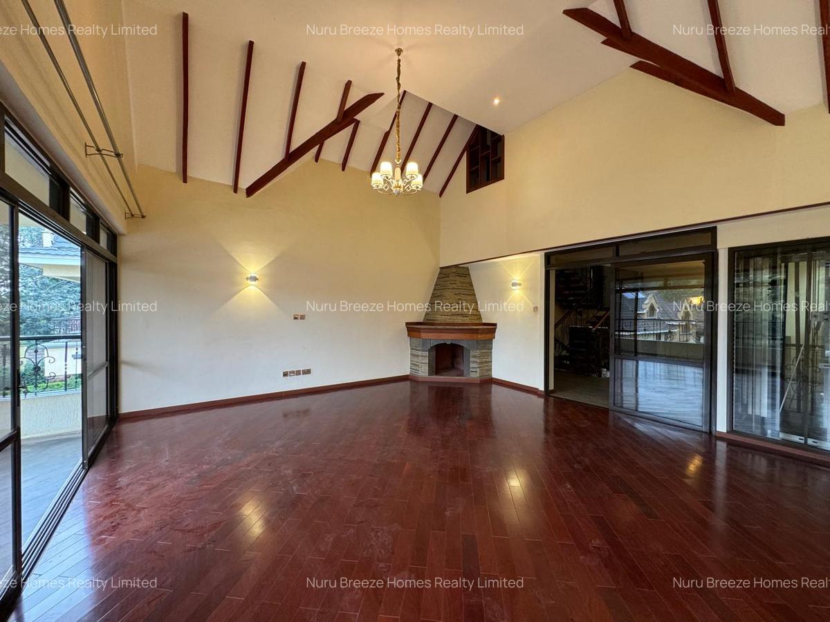 5 Bed Townhouse with En Suite in Lavington - 15