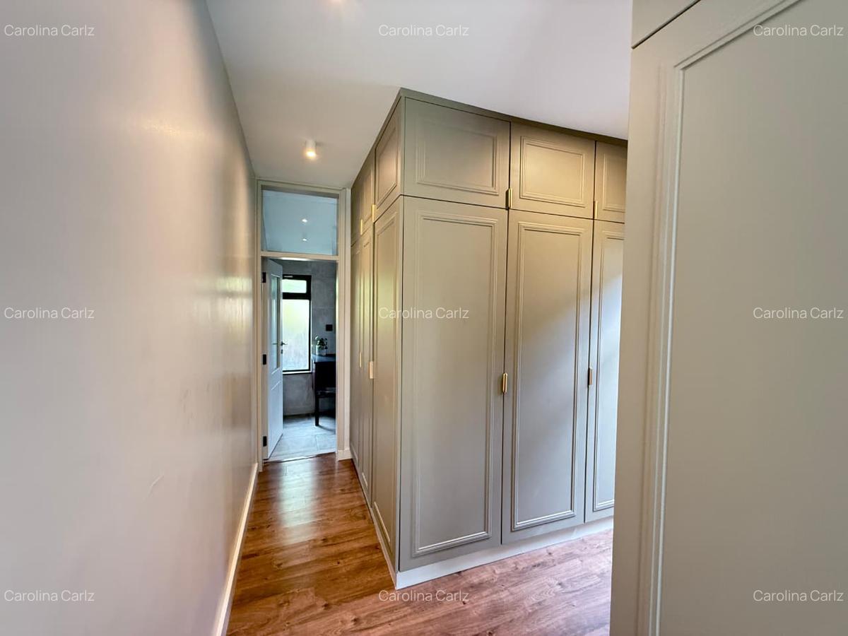 4 Bed House with En Suite at Loresho - 14