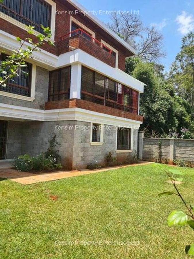 5 Bed Townhouse with En Suite in Spring Valley - 19