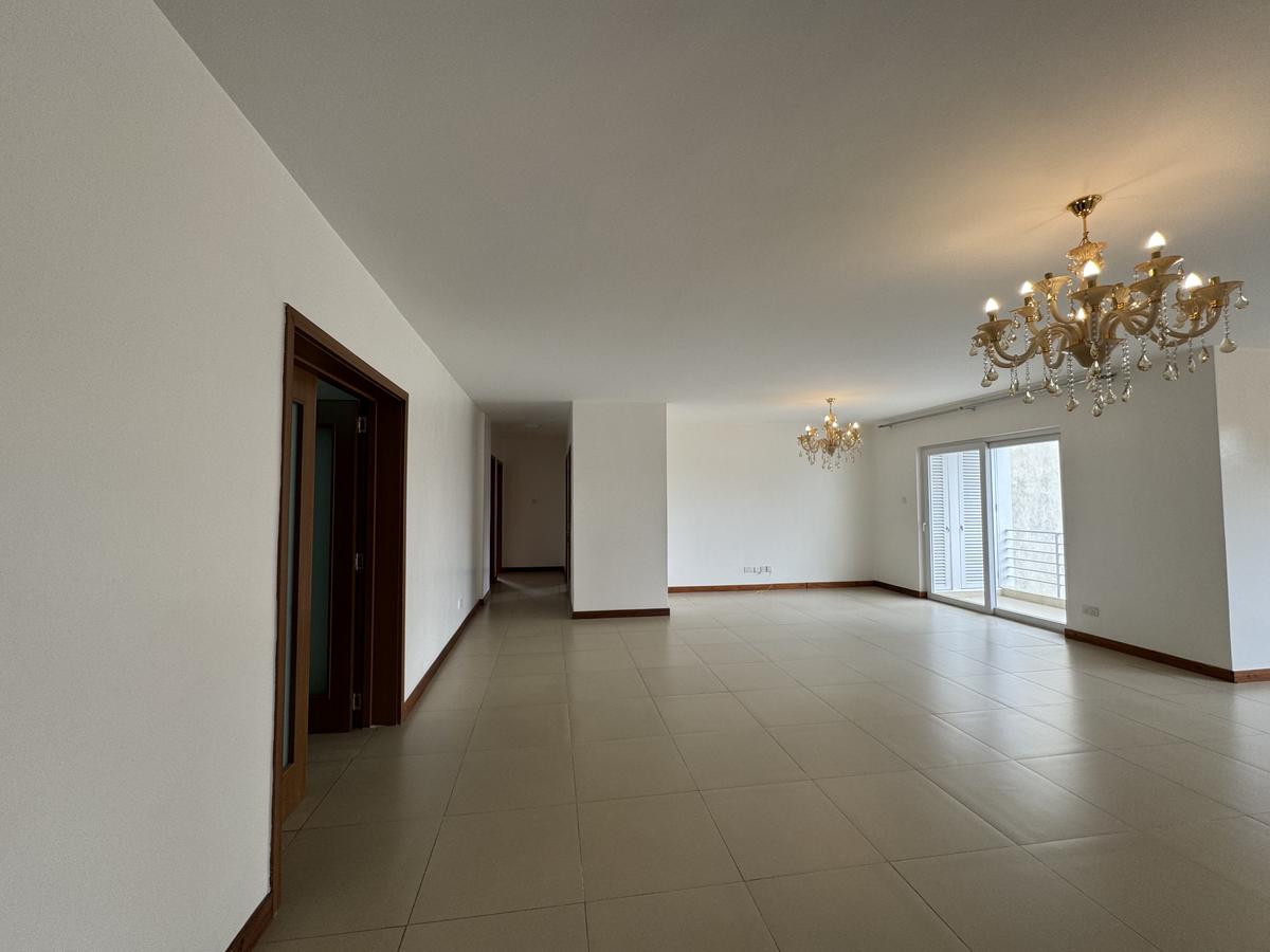 3 Bed Apartment with En Suite in Kilimani - 5