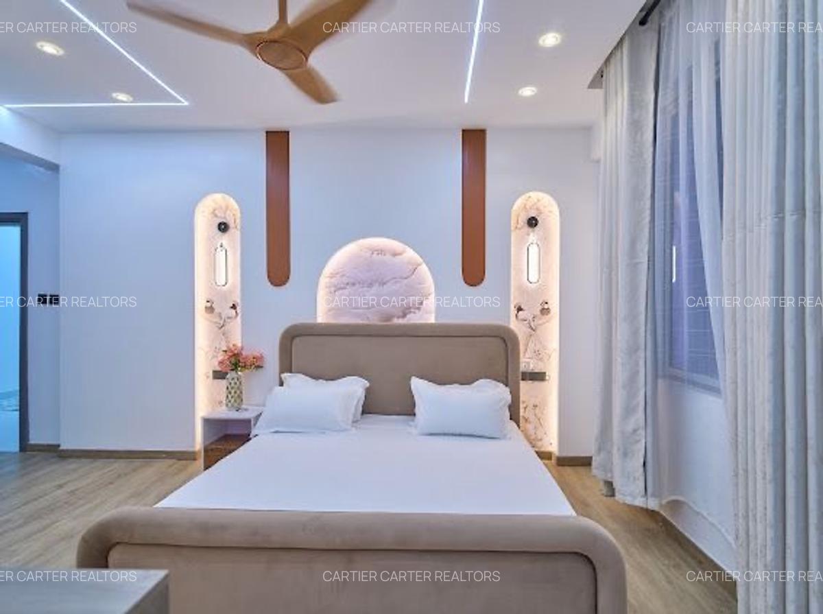 3 Bed Apartment with En Suite at Kiziwi Round About - 6