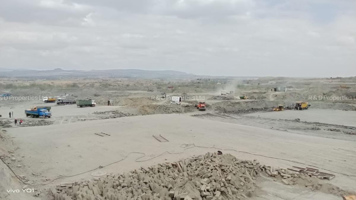 Commercial Land in Mlolongo - 4